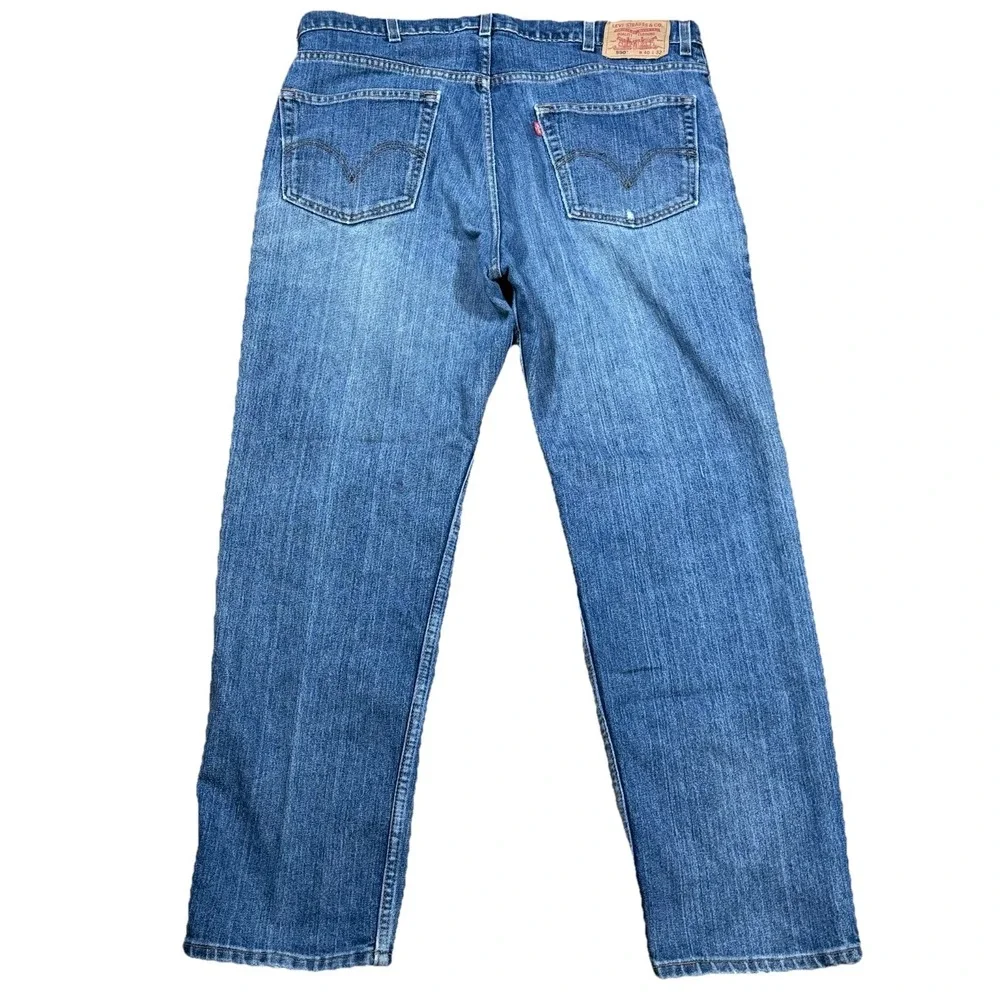 Levis levi 550